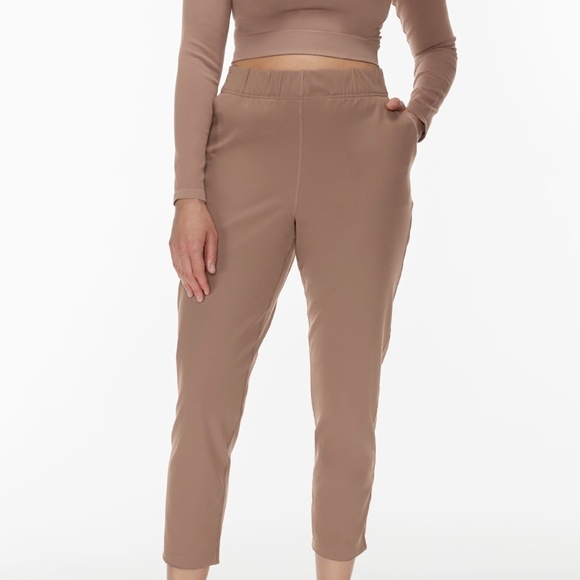 Aritzia, The Group, Weekender Pant - Black, Size small - Picture 3 of 3